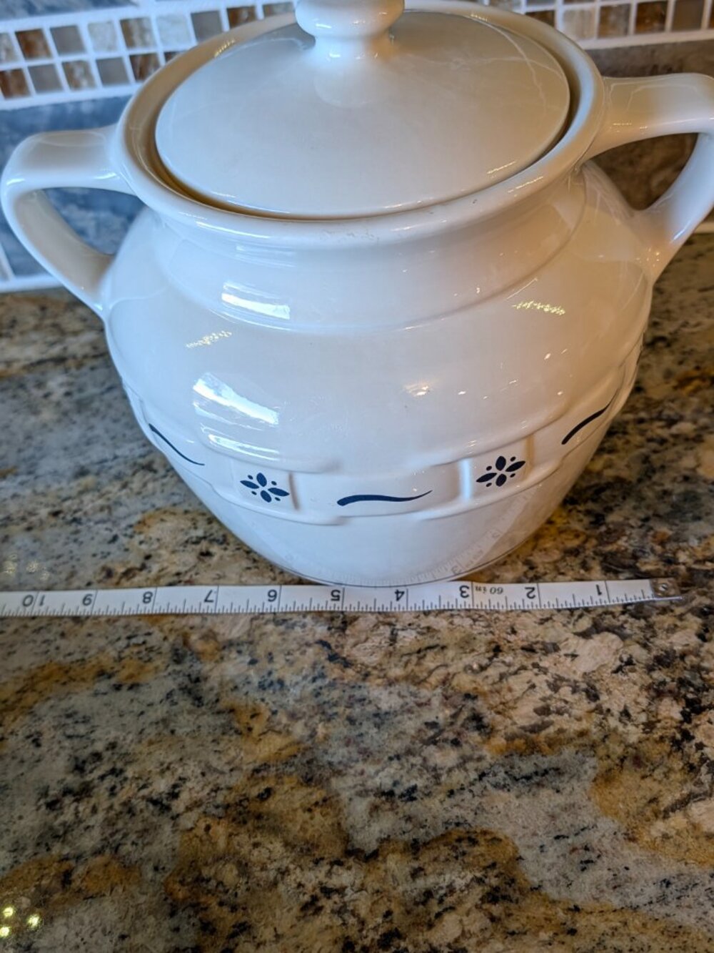 Longaberger Woven Traditions Classic Blue Pottery Cookie Jar with Lid - Picture 7 of 8